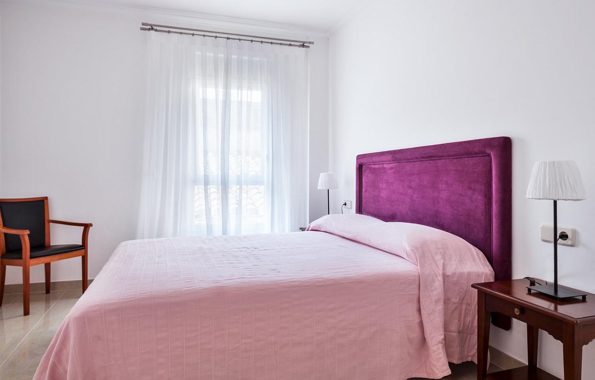 Apartamentos Sonido De Mar Roses Phòng bức ảnh